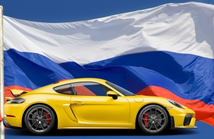 Hàng loạt mẫu xe Porsche đồng thời ngừng hoạt động đầy bí ẩn tại Nga